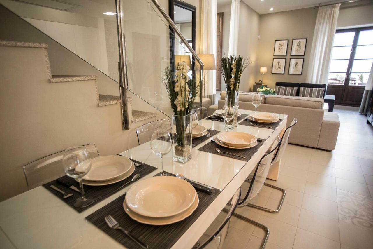 Md Casa Palacio Munoz Chaves Siglo XVIII กาเซเรส ภายนอก รูปภาพ